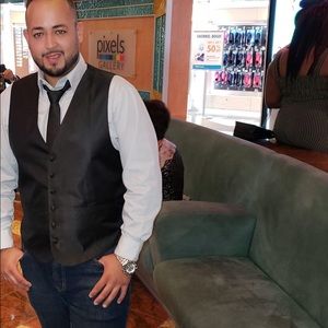 Meet your Posher, Christian javier